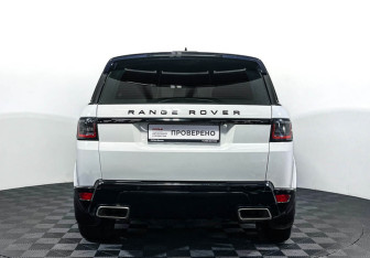 Подержанный автомобиль Land Rover Range Rover Sport 2018 года (6 фото)