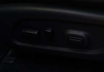 Подержанный автомобиль Infiniti QX60 2017 года (20 фото)