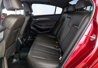 Подержанный автомобиль Mazda 6 Sedan 2023 года (18 фото)