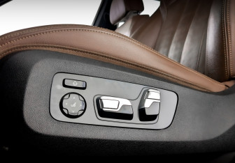 Подержанный автомобиль BMW X5 2019 года (21 фото)