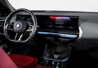 Подержанный автомобиль BMW X3 2025 года (12 фото)