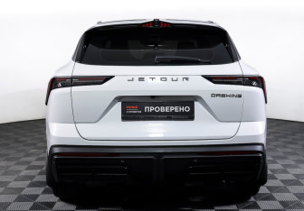 Подержанный автомобиль Jetour Dashing 2024 года (6 фото)