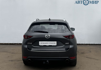 Подержанный автомобиль Mazda CX-5 2017 года (6 фото)