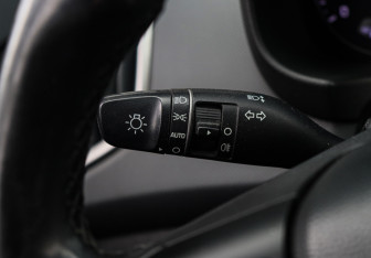 Подержанный автомобиль Hyundai Creta 2016 года (20 фото)
