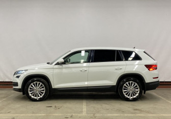 Подержанный автомобиль Skoda Kodiaq 2020 года (8 фото)
