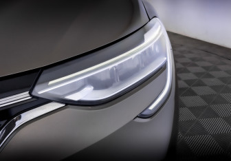 Подержанный автомобиль Renault Arkana 2020 года (17 фото)