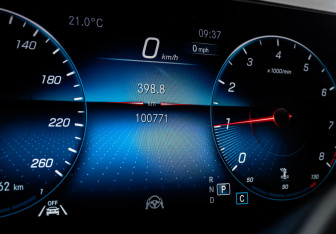 Подержанный автомобиль Mercedes-Benz GLE 2020 года (11 фото)