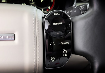 Подержанный автомобиль Land Rover Range Rover 2021 года (30 фото)