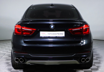 Подержанный автомобиль BMW X6 2015 года (6 фото)