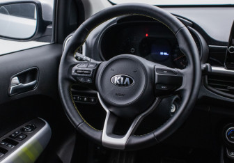 Подержанный автомобиль Kia Picanto 2021 года (15 фото)