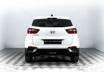 Подержанный автомобиль Hyundai Creta 2018 года (4 фото)