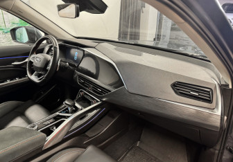 Подержанный автомобиль Geely Tugella 2021 года (8 фото)