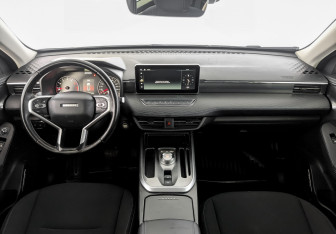 Подержанный автомобиль Haval Jolion 2023 года (14 фото)