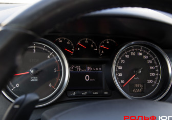 Подержанный автомобиль Peugeot 508 Sedan 2012 года (11 фото)