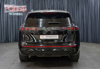 Подержанный автомобиль Volkswagen Teramont 2025 года (6 фото)