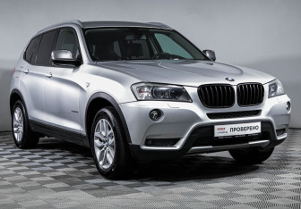Подержанный автомобиль BMW X3 2013 года (3 фото)