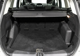 Подержанный автомобиль Ford Kuga 2019 года (12 фото)