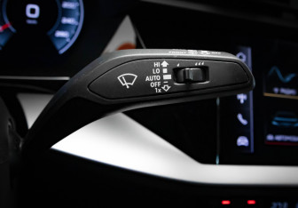 Подержанный автомобиль Audi A3 Hatchback 2021 года (16 фото)