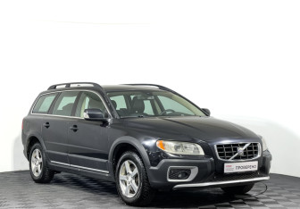 Подержанный автомобиль Volvo XC70 2008 года (3 фото)