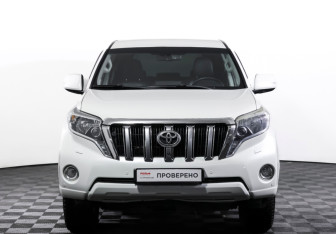 Подержанный автомобиль Toyota Land Cruiser Prado 2015 года (2 фото)