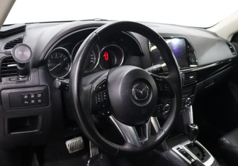 Подержанный автомобиль Mazda CX-5 2013 года (11 фото)