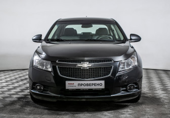 Подержанный автомобиль Chevrolet Cruze Sedan 2010 года (2 фото)