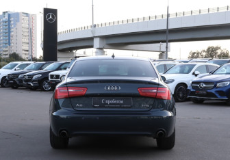 Подержанный автомобиль Audi A6 Sedan 2013 года (6 фото)