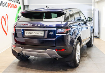 Подержанный автомобиль Land Rover Range Rover Evoque 2015 года (4 фото)