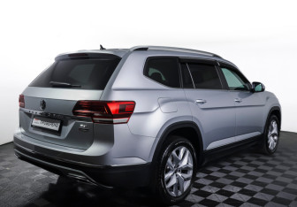 Подержанный автомобиль Volkswagen Teramont 2018 года (5 фото)