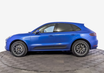Подержанный автомобиль Porsche Macan 2015 года (8 фото)