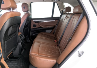 Подержанный автомобиль BMW X5 2018 года (18 фото)