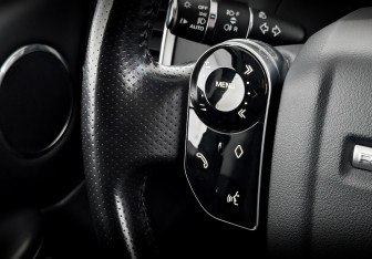 Подержанный автомобиль Land Rover Range Rover Sport 2019 года (29 фото)