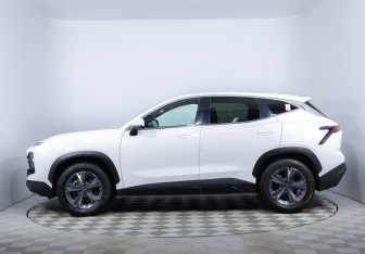 Подержанный автомобиль Jetour Dashing 2024 года (8 фото)