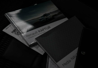 Подержанный автомобиль Renault Kaptur 2020 года (10 фото)