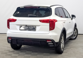 Подержанный автомобиль Haval Jolion 2024 года (6 фото)