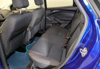 Подержанный автомобиль Ford Focus Hatchback 2019 года (12 фото)
