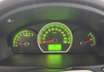 Подержанный автомобиль Kia Sportage 2009 года (7 фото)