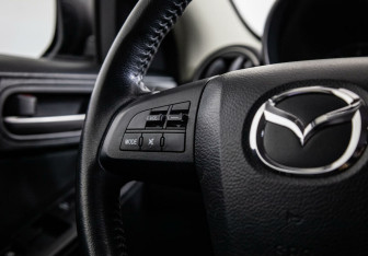 Подержанный автомобиль Mazda 3 Hatchback 2012 года (10 фото)