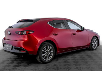 Подержанный автомобиль Mazda 3 Hatchback 2019 года (5 фото)