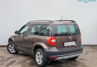 Подержанный автомобиль Skoda Yeti 2013 года (7 фото)