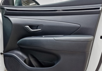 Подержанный автомобиль Hyundai Tucson 2021 года (23 фото)