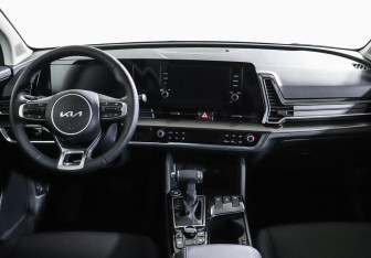 Подержанный автомобиль Kia Sportage 2022 года (8 фото)