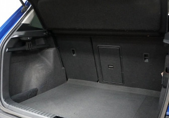 Подержанный автомобиль Skoda Karoq 2020 года (14 фото)