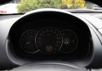 Подержанный автомобиль Mitsubishi Pajero Sport 2011 года (9 фото)