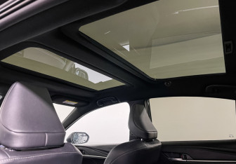 Подержанный автомобиль Toyota Camry Sedan 2024 года (21 фото)