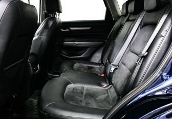 Подержанный автомобиль Mazda CX-5 2021 года (15 фото)