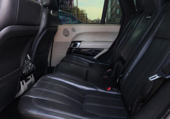 Подержанный автомобиль Land Rover Range Rover 2013 года (6 фото)