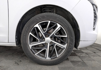 Подержанный автомобиль Haval Jolion 2022 года (18 фото)