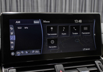 Подержанный автомобиль Toyota Land Cruiser Suv 2021 года (20 фото)