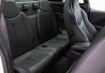 Подержанный автомобиль Peugeot RCZ 2011 года (11 фото)